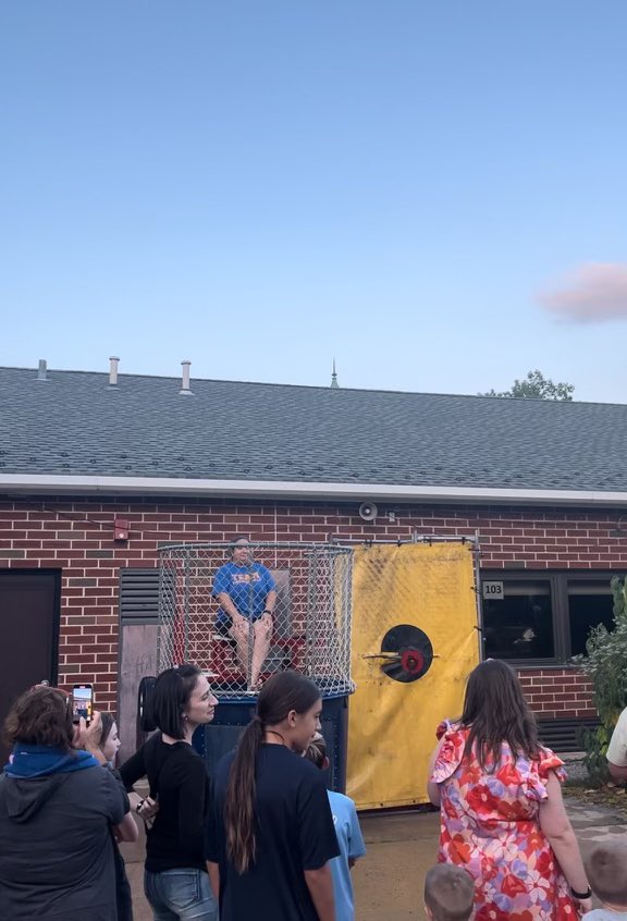 Our ice cream social was a huge success!  Thank you to all the families that came out to support our event.  The night would not have been as successful without our teachers and the Farmingdale Fire Department that volunteered in the dunk tank as well as our awesome sponsors!