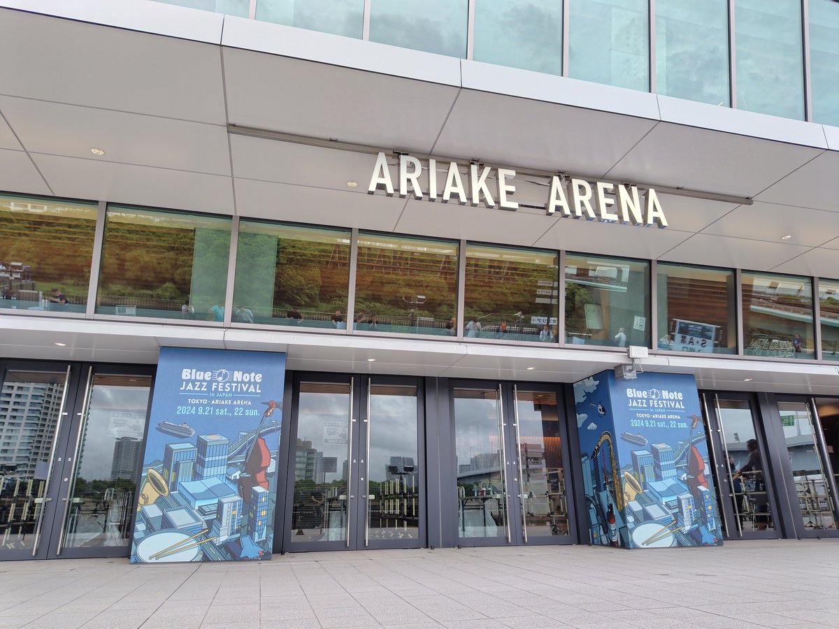 sns200tw's tweet photo. Blue Note Jazz Festival in Japan 2024 有明アリーナ
シカゴをついにみた!「Hard to Say I'm Sorry(素直になれなくて)」聴けて涙😂ブラスロック中心に「Saturday In The Park」「長い夜」など名曲も聴け幸せ!
#BlueNoteJazzFes #BNJF2024
#Chicago
#ブルーノートジャズフェスティバル https://t.co/cTmGuCZixY