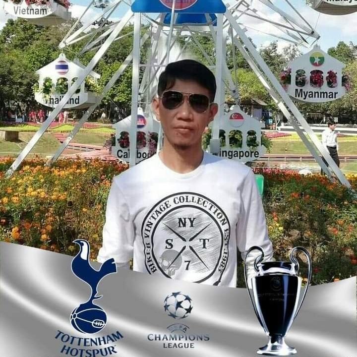 Tan Tottenham tweet media
