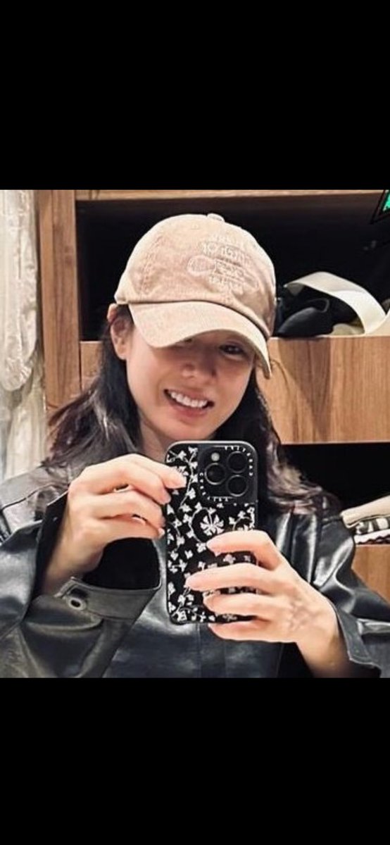 Simplicity is the ultimate Sophistication ❤️
My baby #BinJin #SonYejin