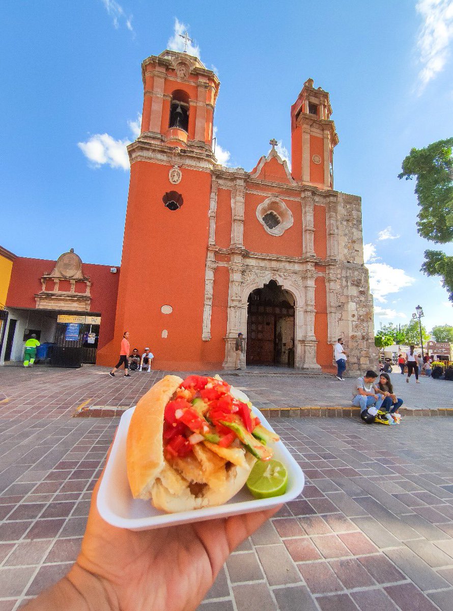 guanajuato's tweet photo. Ven a #León 🦁 y conoce sus maravillosos e históricos lugares, además no te puede faltar probar su deliciosa gastronomía 🤩. https://t.co/LF71reKThV