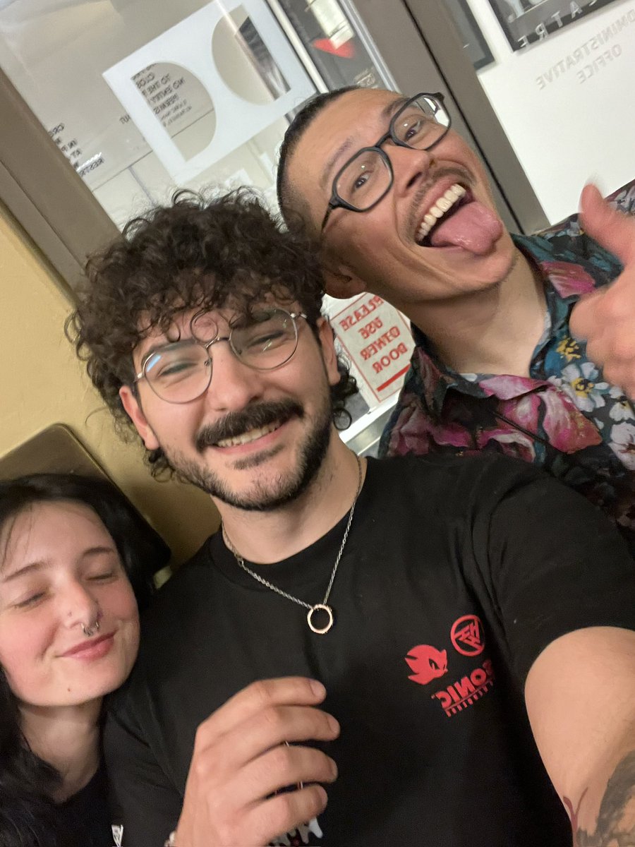 roccod17's tweet photo. @sonicsymphtour was an absolute blast again thank you for the amazing birthday gift @ghastlyfawn https://t.co/VPeH7LV9zO