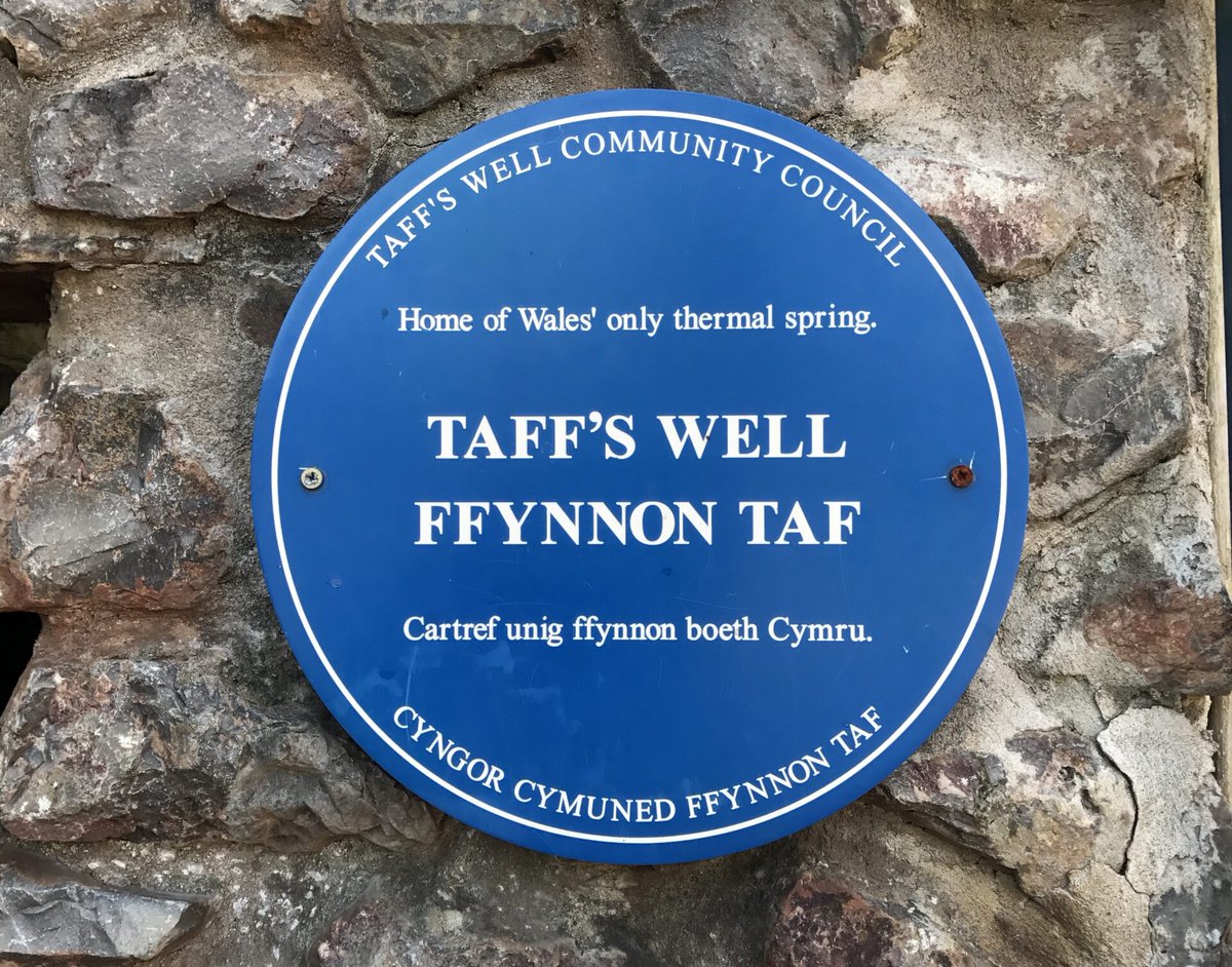 evansclaire1984's tweet photo. Yesterday I walked from the house to Cardiff Central. The weather forecast wasn't the best but I was determined to do it. This is the furthest I have walked in my adult life. I am very proud of myself and actually looking forward to doing it again. #fitness #walking #tafftrail https://t.co/Jo5Y7zoKfY