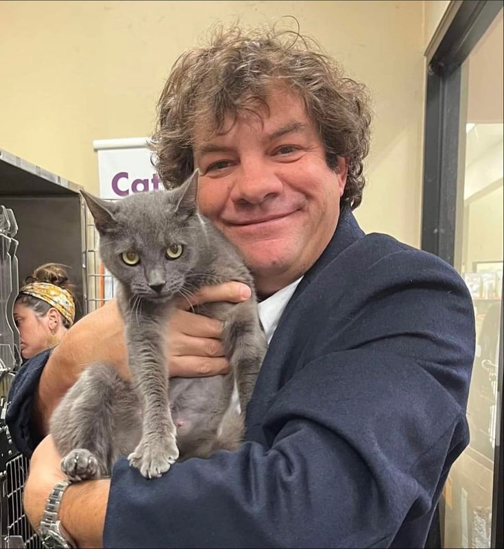 chewtouy's tweet photo. DEAN WEEN!! https://t.co/IhN7CZmnFF