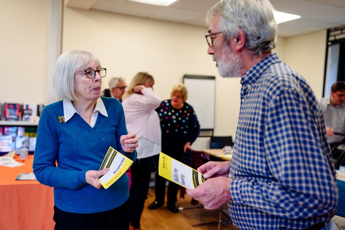 This week we’re helping to shine a light on the importance of good eye health and sharing tips for living well with macular disease - all part of this year’s #EyeWeek (23-29 September).

Get involved - let us and others know what you do to help your eyes!