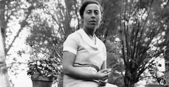 Aquella infancia ucrania de la escritora #IrèneNémirovsky 

La niña que escribiría la monumental novela ‘#SuiteFrancesa’ y que moriría en Auschwitz con 39 años vivió en la agredida Kiev.<a href="/monikazgustova/">Monika Zgustova</a>
elpais.com/eps/2022-05-16…