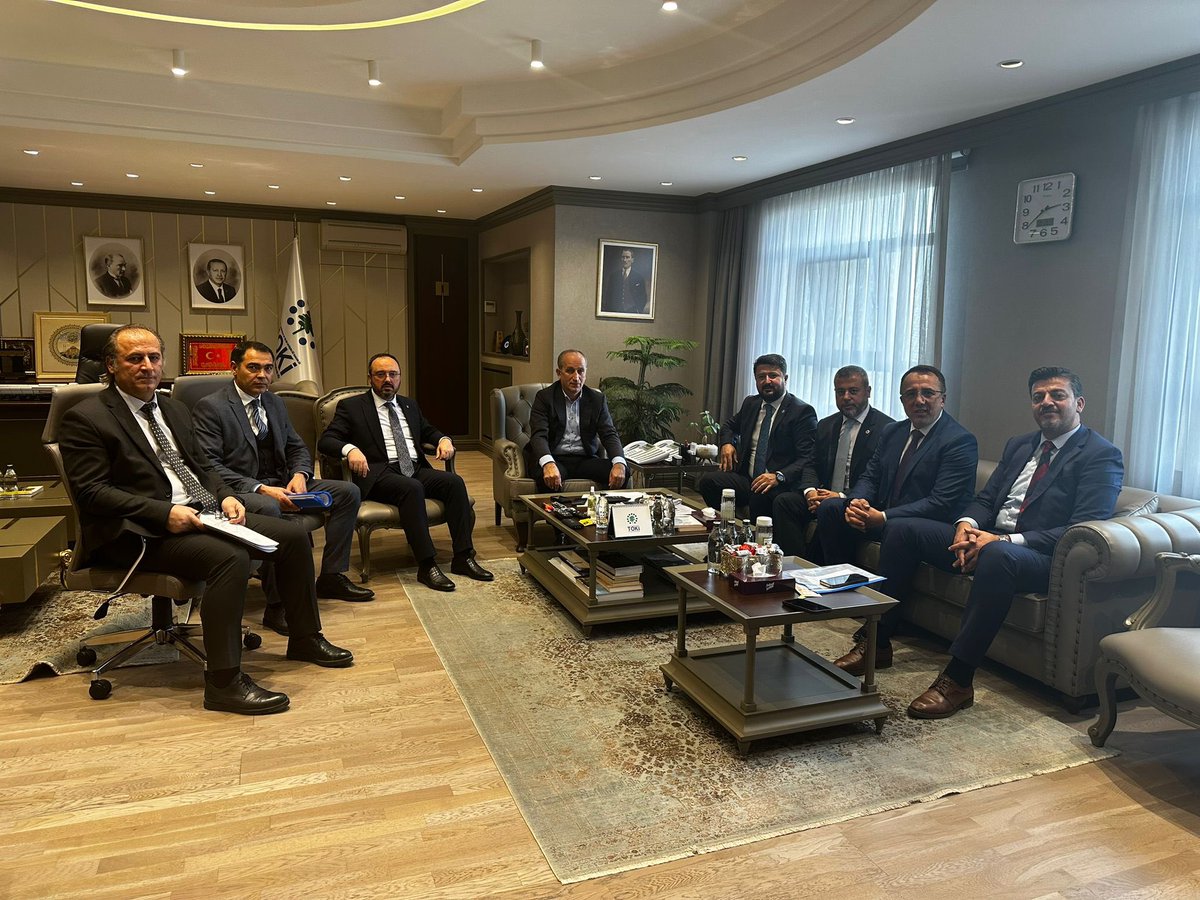 av_mfa's tweet photo. Şen olasın Ürgüp ❗️

Seçim öncesi sözünü verdiğimiz  Ürgüp Toki projemizin yapım işini, hayata geçirmenin mutluluğunu yaşıyoruz.  

⭕️Nevşehir İli Ürgüp İlçesi 470 Adet Konut ve 2 Adet Ticaret Merkezi (12 Dükkan) İnşaatı ile Altyapı ve Çevre Düzenlemesi İşi

İhale Tarihi: 21 Ekim 2024 14:30    Detaylar https://t.co/qcvIbZYNtu