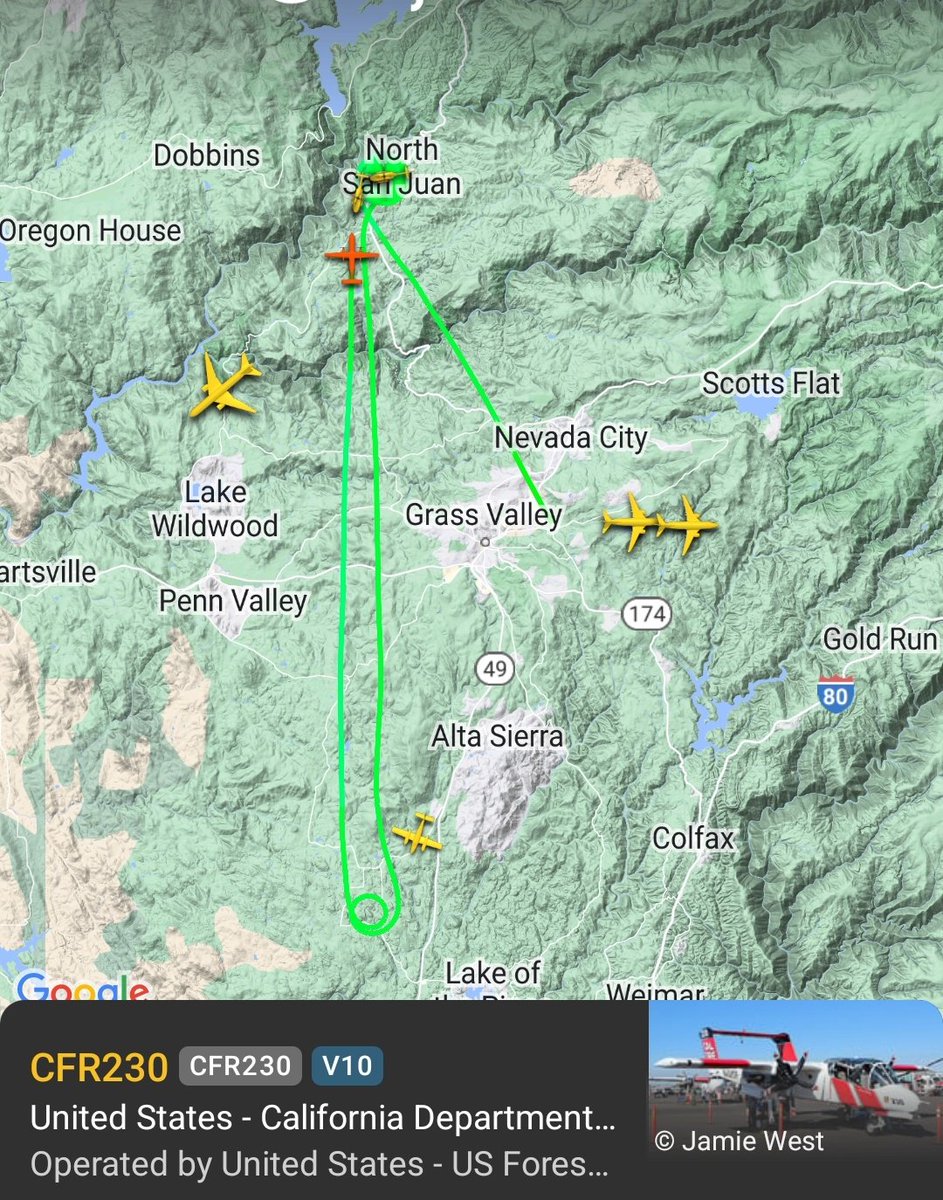 Elias_Funez's tweet photo. GV Air Attack 230 getting coverage from TNF Air Attack 17 on the #MathisFire allowing it to go back up to the #NorthFire where helicopter work continues. Air tankers helped slow progress and back at base. Units being released from calls. #theunionnow @TheUnion #fireseason2024 https://t.co/csoZZrO7lI