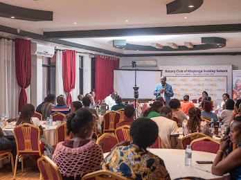 MuyengaSSunset's tweet image. 💡Happening now!

Fellowship on Business funding opportunities in Uganda.

An insight in the GROW project under @PSF_Uganda that factors generating opportunities for women through enabling women grow their businesses.

#RotaryPower
#Empoweringwomen