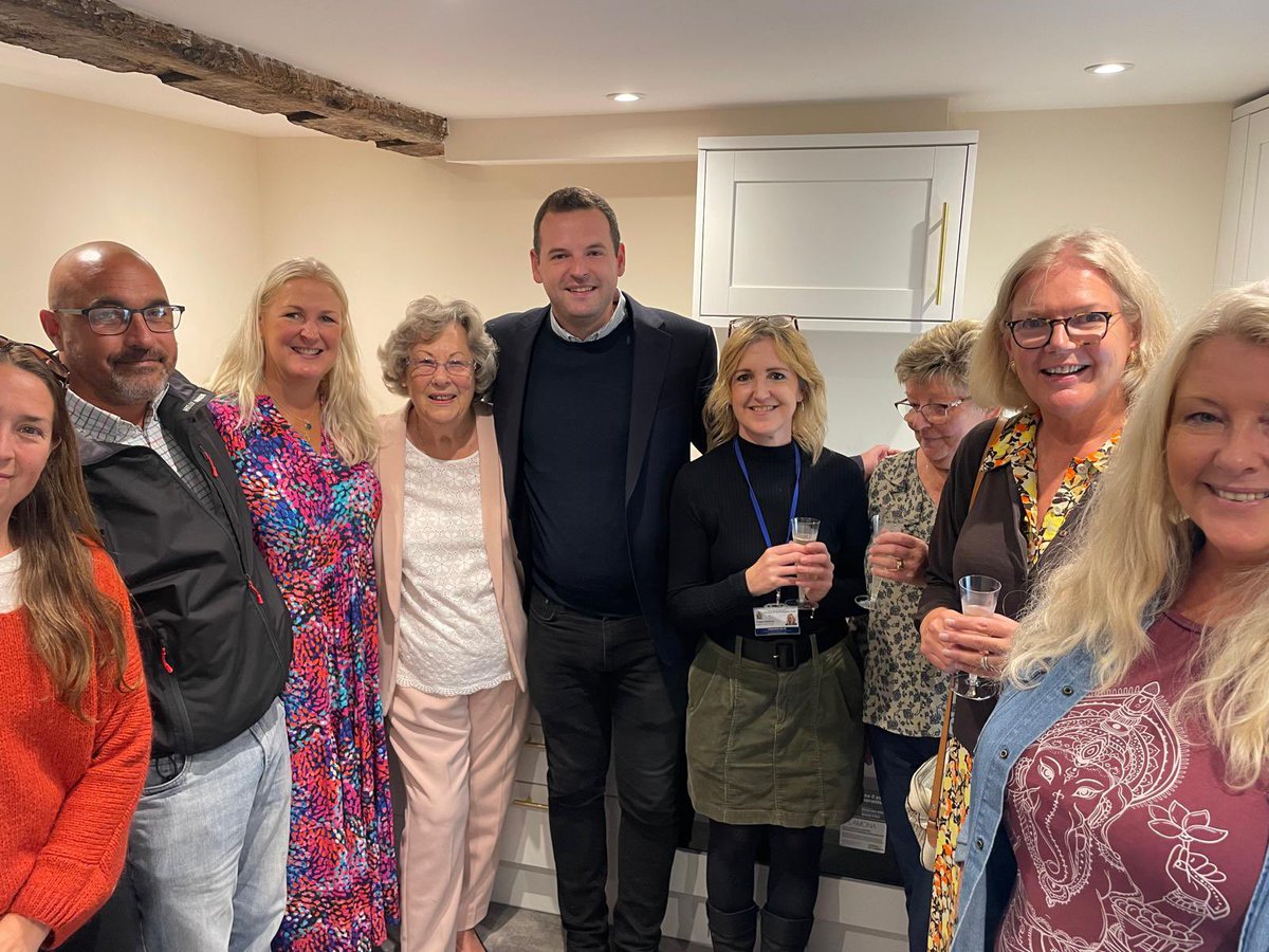 A real pleasure to join Cllr Connie Hockley in opening the new almshouses in Titchfield developed by the Earl of Southampton Trust. A fab charity who provides housing for the vulnerable. A lovely afternoon.