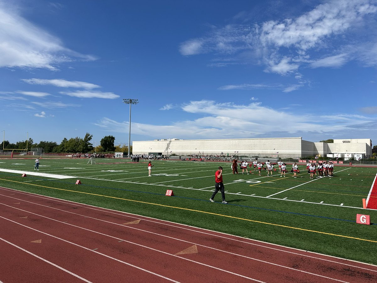 Happy Homecoming! Yesterday was filled with lots of sunshine and bulldog spirit! ☀️🐾❤️