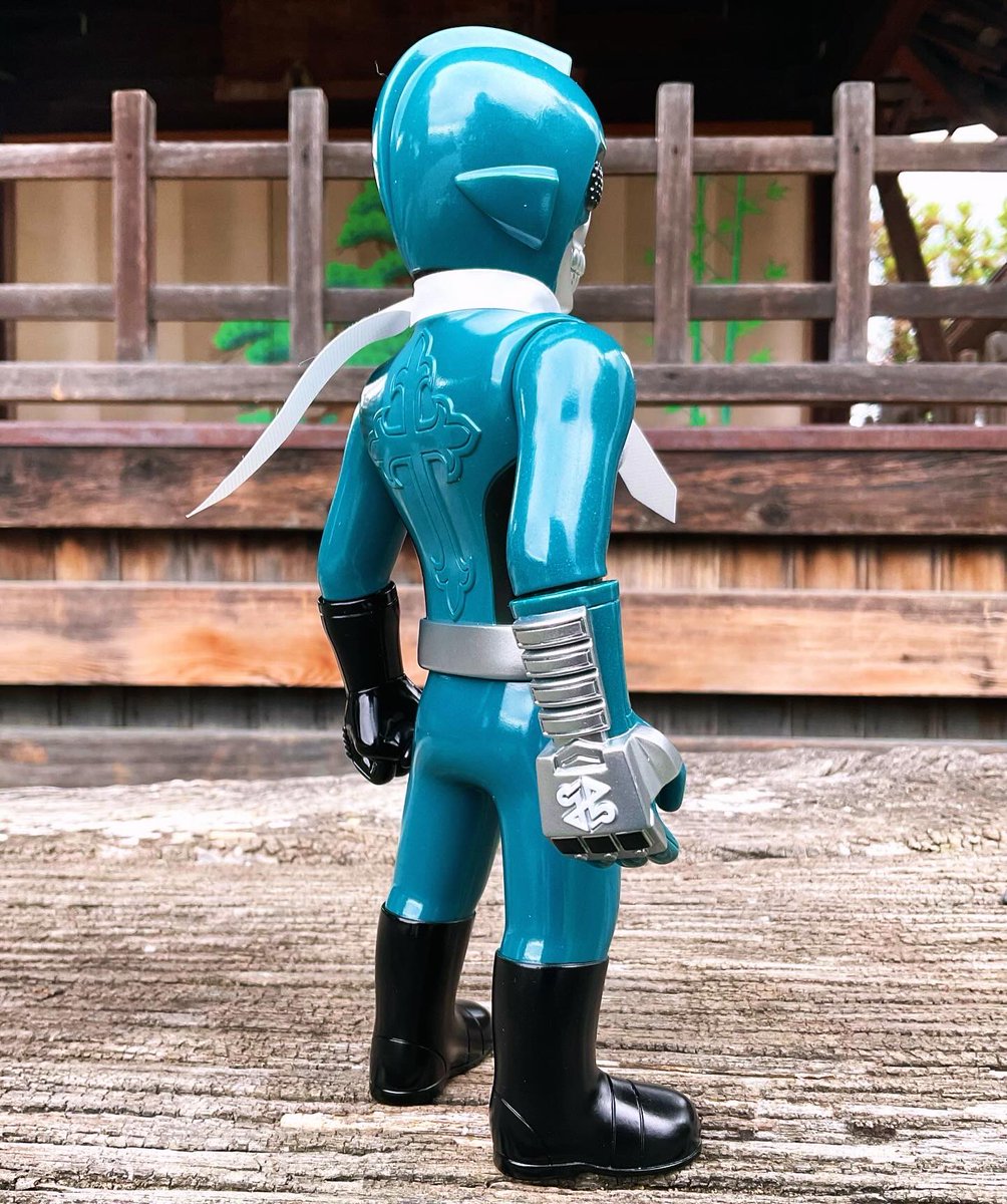 Knave Tokyo GUNJOE マキタブルー ソフビ フィギュア Knave Tokyo GUNJOE マキタブルー ソフビ フィギュア Knave Tokyo