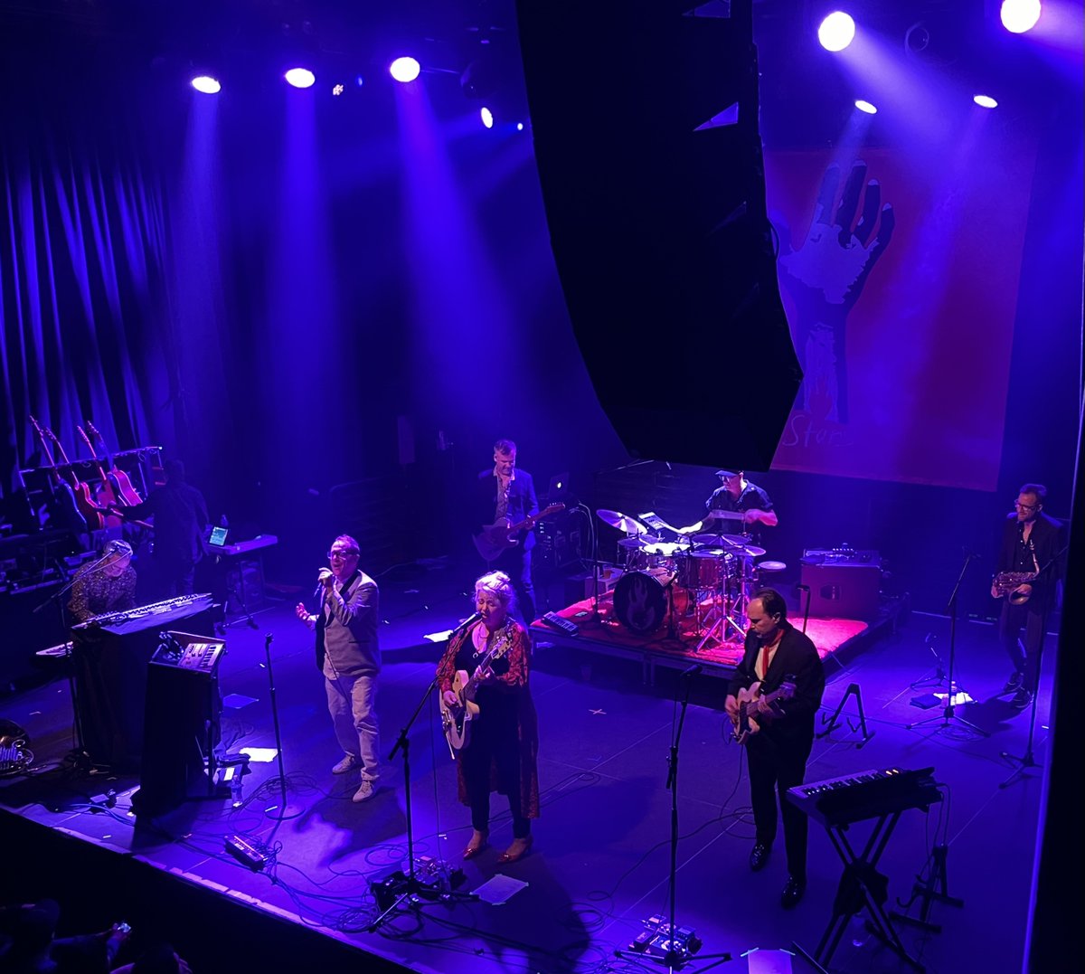acopperlily's tweet photo. Stars, another criminally underrated group, played in Philly last night at Union Transfer. 🎶 https://t.co/lnxGJBYJ0s