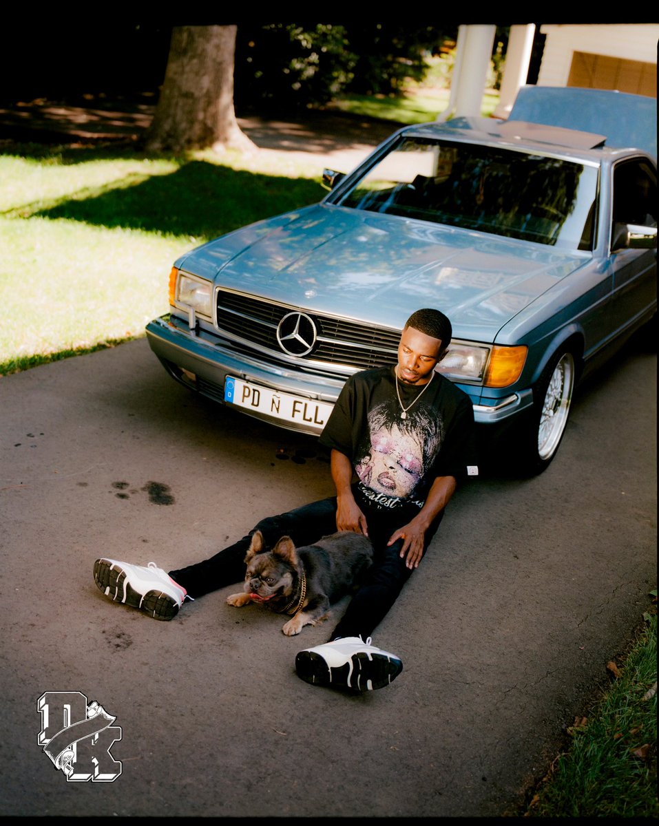 caponedagod's tweet photo. #NAHFR Out Now on all DSPs
12 Songs + surprise :) 
No Feats. 

First ever project, hours of repetition, staying up late, recording when the sun was coming up, writing scripts &amp; songs.  Scratching songs &amp; redoing em just everything. Please enjoy this w/ me. 
Thank you, nahfrboy 💐 https://t.co/RZjOxeoyFo