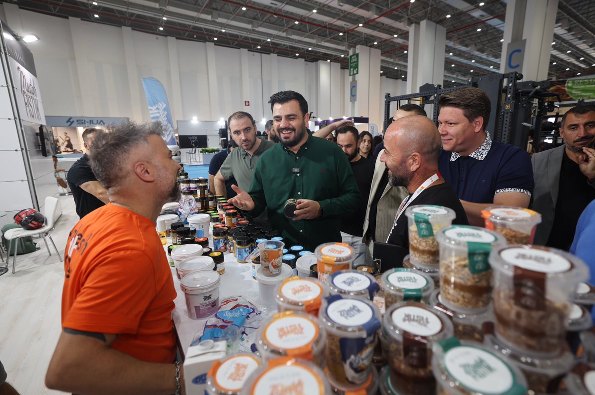 eyupkadirinan's tweet photo. II. Expo-Sport İzmir Fuarı’na katıldık.

İzmirli gençlerin yoğun ilgisiyle  gerçekleştirilen, bu sene de motivasyon tazelediğimiz fuarda emeği geçen herkese teşekkür ediyorum. 🥊 https://t.co/HRMOzqeHDz