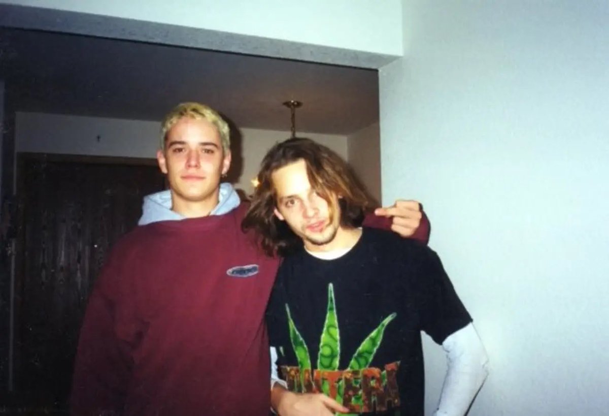 Just found out today - because I don’t use Facebook that much anymore - my American brother Vrate has passed away in May. RIP, bro. You will be missed… 🖤🥀