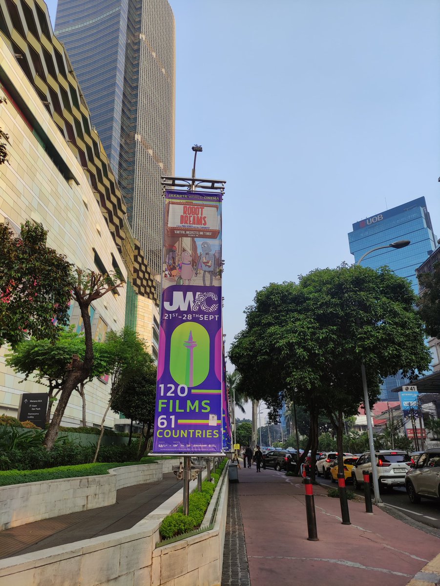 sinyalkartuntv's tweet photo. Thank you jakarta world cinema 2024 bring robot dreams in Indonesia. This film is such memorable relationship and best friend animation movie ever 21 September
#21stNightOfSeptember #EarthWindAndFire
#JakartaWorldCinema #JWC2024 #KlikFilm #JWC #CGV #GetReadyForJWC #RobotDreams https://t.co/d2fkuWPY7k