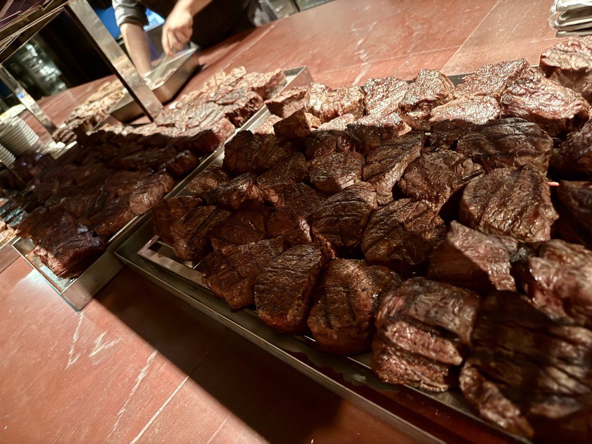 mempool's tweet image. It was an honor to host over 100 of our favorite Bitcoiners at our favorite steakhouse! Aloha to everyone who attended the mempool VIP reception dinner for @BTCTokyo2024 at The Oak Door 🤙