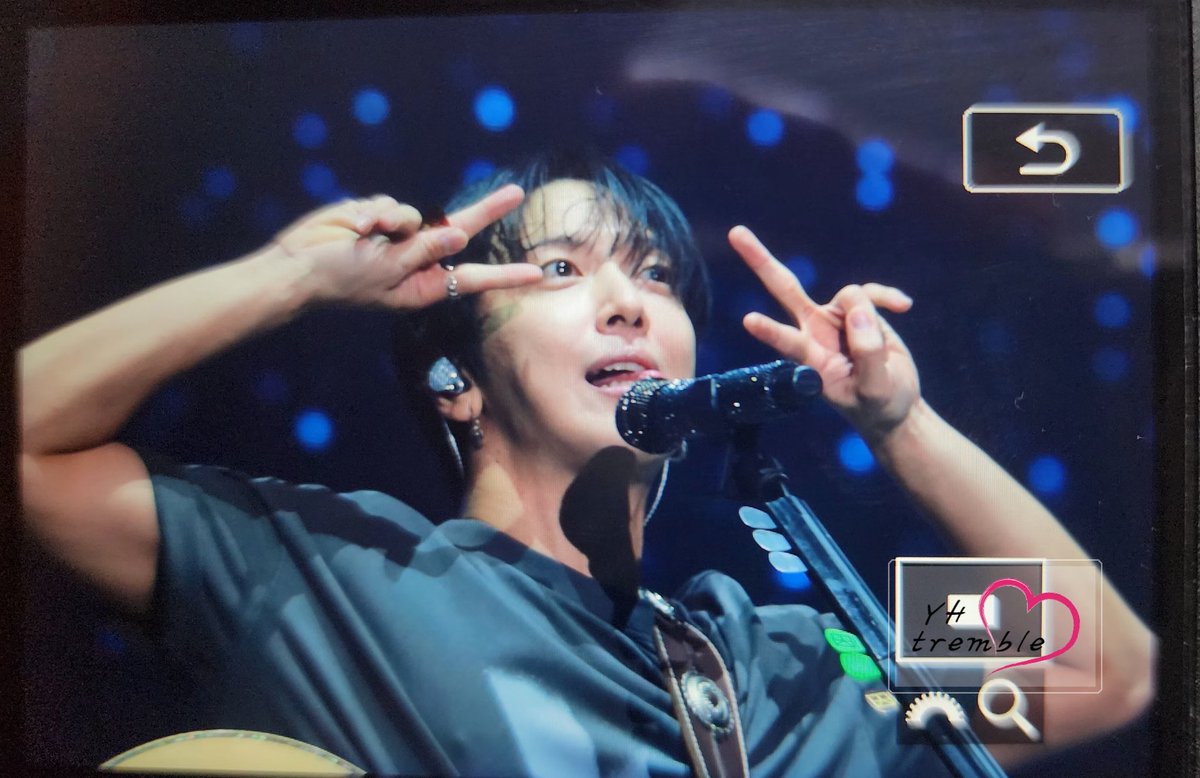 YHtremble's tweet photo. 2024년 9월 22일 씨엔블루 콘서트 프리뷰
#CNBLUE #VOYAGEintoX #정용화 https://t.co/xQMxIn2vmK