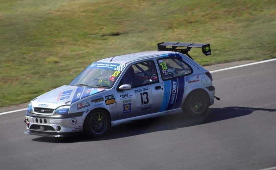 turbotech2004's tweet photo. @brandshatchofficial in the @uk_modified_fords_ 
Supported by @benblu650 @blueblueracing @jenthomphoto @roadangelgroup @mtsmotorsport 
@h2ocustoms, @demontweeksmotorsport #mk5fiesta #zetecs #fiestazetecs #zetecse  @ebcbrakesracing #13 https://t.co/erxwd22Z5h