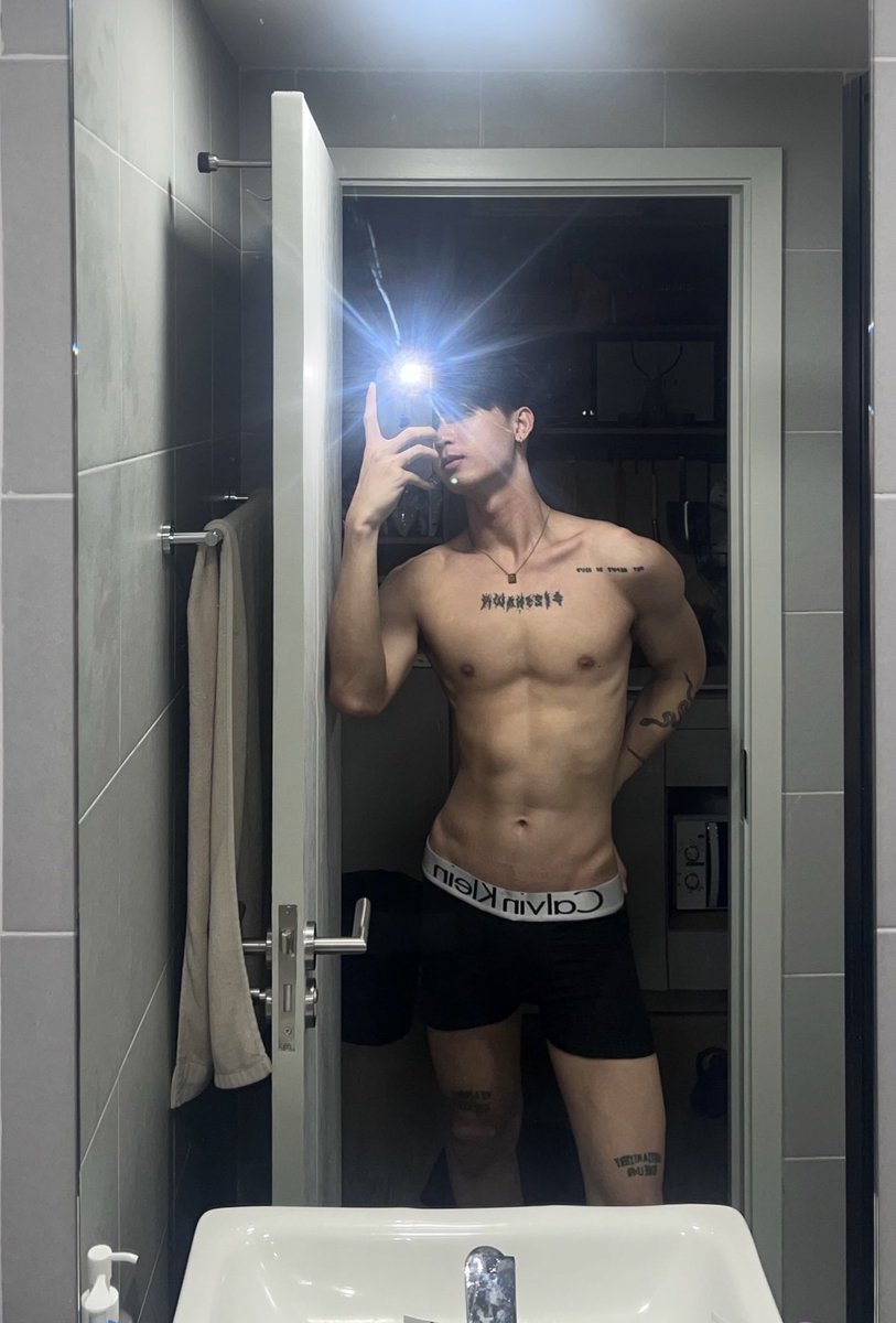whosaseann's tweet photo. 💀🗿 https://t.co/QH5f7CxeoS