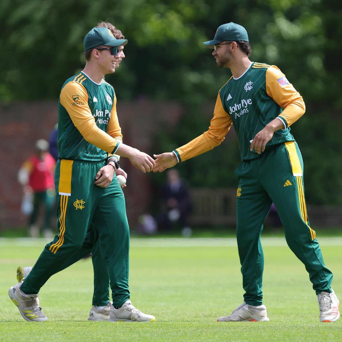 TrentBridge's tweet photo. Boys to men in Green and Gold.

👦🏻 ➡️ 🧔🏻‍♂️ https://t.co/cswgUhVCv6