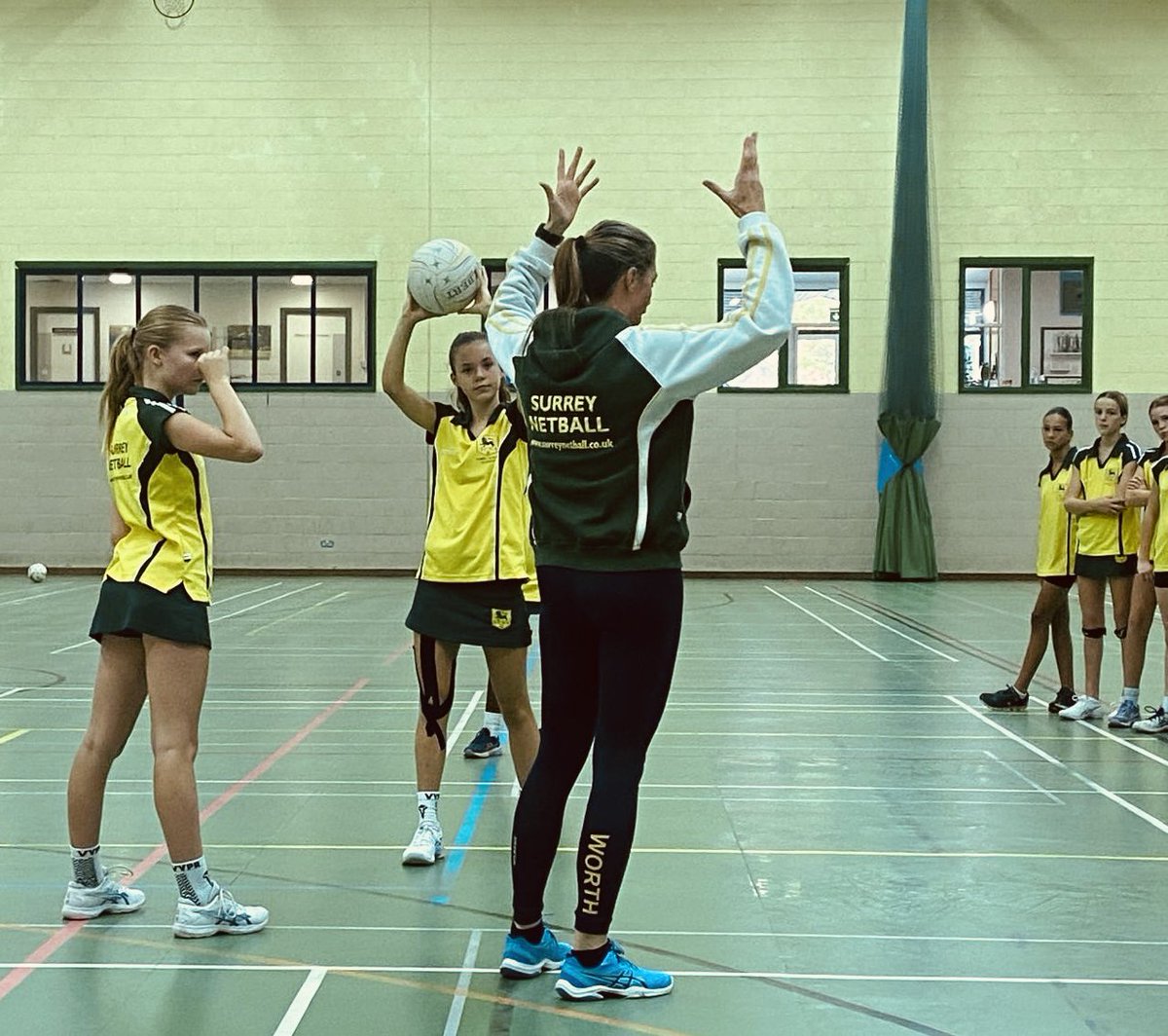 SurreyNetballPDP tweet media