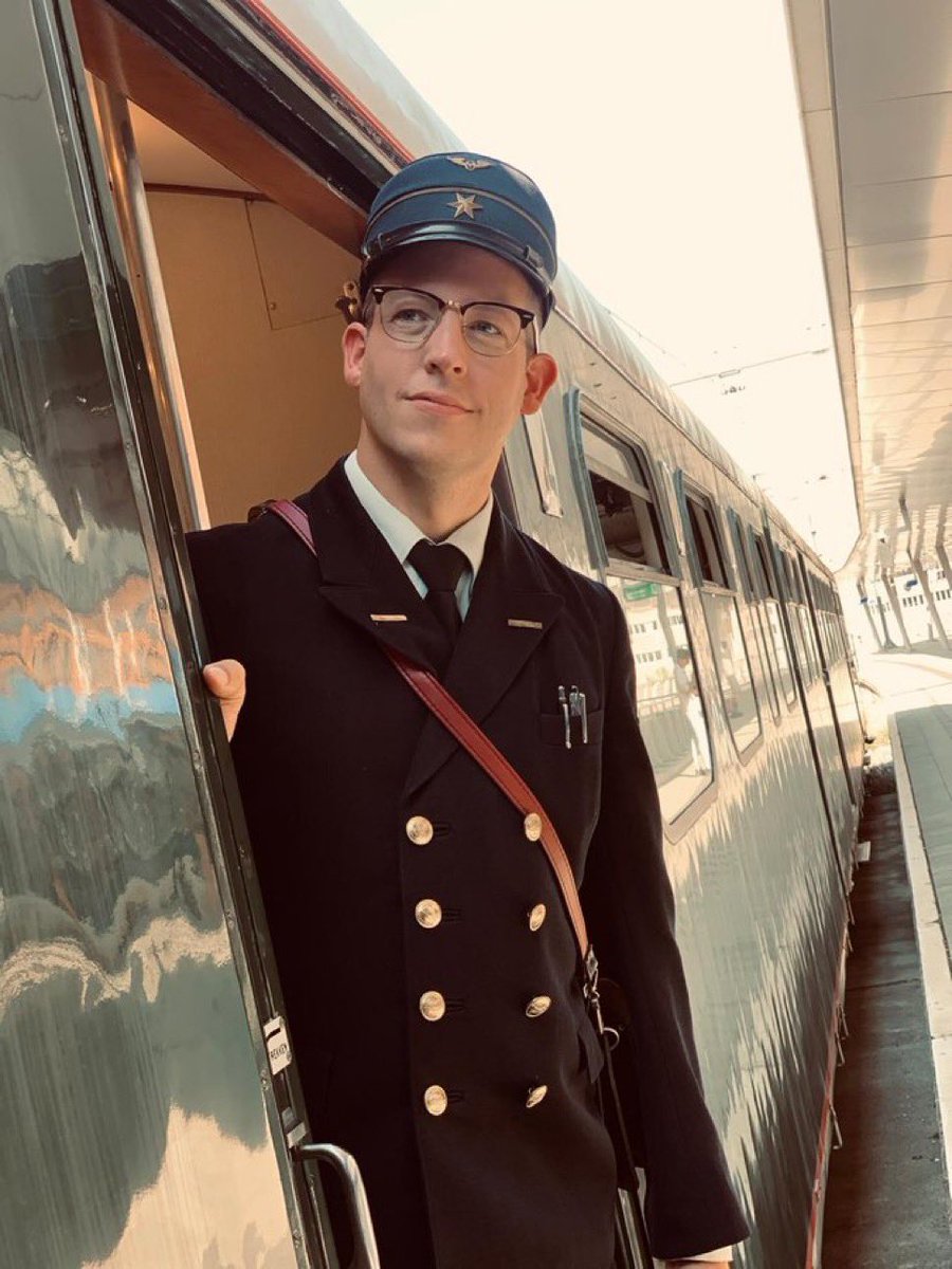 Mooie foto’s van de museumpendel met de 386 en 273 dit weekend tussen Utrecht cs en station Maliebaan. Veel bezoekers van het Open Trein Festijn hebben genoten van dit museummaterieel <a href="/Spoorwegmuseum/">Spoorwegmuseum</a> . Dank aan alle fotografen ➡️ vriendennsm.nl/nl/vriend-word… 👍🚂