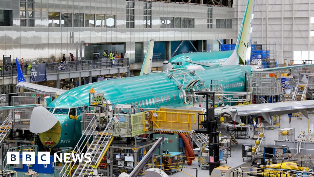 daniel_white's tweet photo. Boeing boss in last-ditch plea ahead of strike vote https://t.co/a4s4Fwd5dd https://t.co/fAlY7PI5Kj