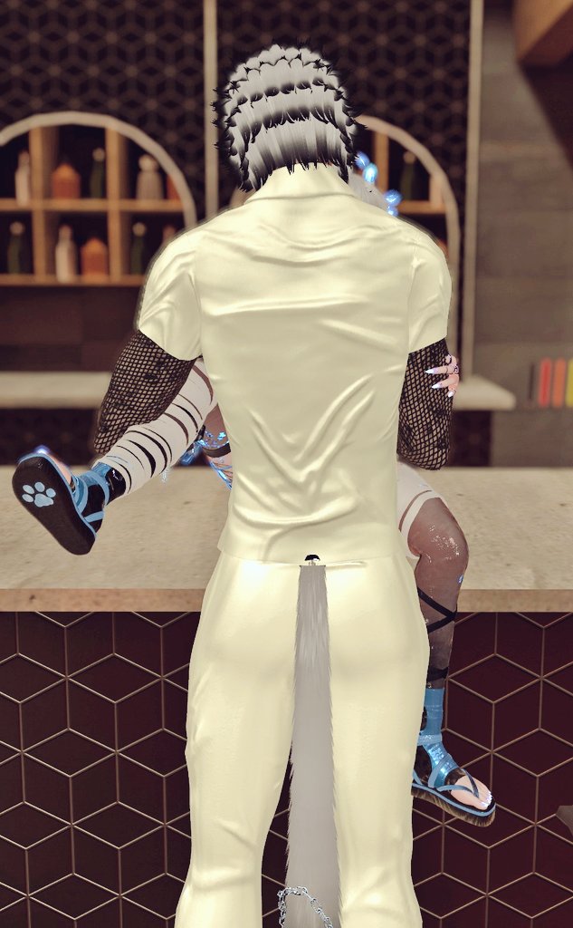 HaleCrow01's tweet photo. How to properly greet your smaller friends, a visual aid~
#vrchat #vrc #vrchatlewd #erp #vrchatnsfw #vrcerp #vrcnsfw #vr #horny #nsfw_twt #nsfw #lewd #LewdRP #Smallfriends https://t.co/67NJSYK1qE