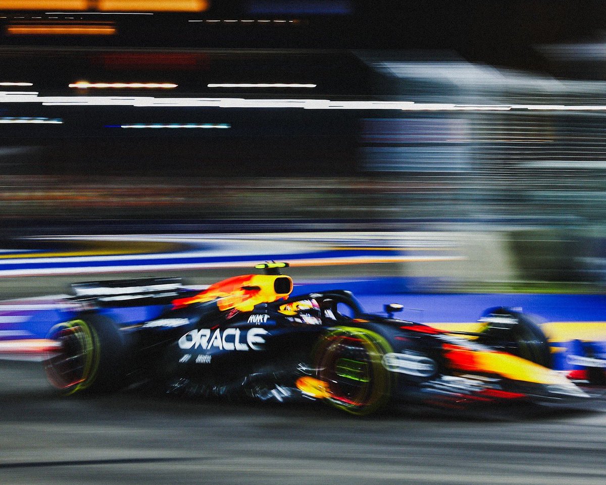 SChecoPerez's tweet photo. Starting outside the Top 10, we knew overtaking would be tough. A strong first lap got us into the Top 10, but with no strategy opportunities and a broken drink system, it was a long race. We take the point and move on to Austin!

Empezamos fuera del Top 10, sabíamos que adelantar sería difícil. Una fuerte primera vuelta nos metió en el Top 10, pero sin oportunidades estratégicas y con el sistema de bebida roto, fue una carrera larga. Sumamos un punto y seguimos adelante hacia Austin.
#SP11