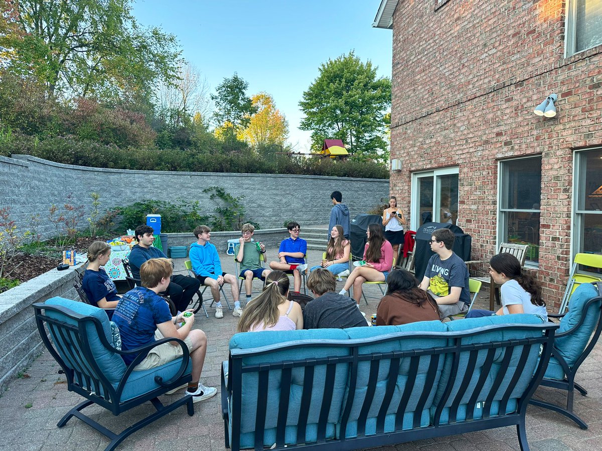 Team had fun and enjoyed great weather at annual team party!  Now back to work to prepare for first tournament .....