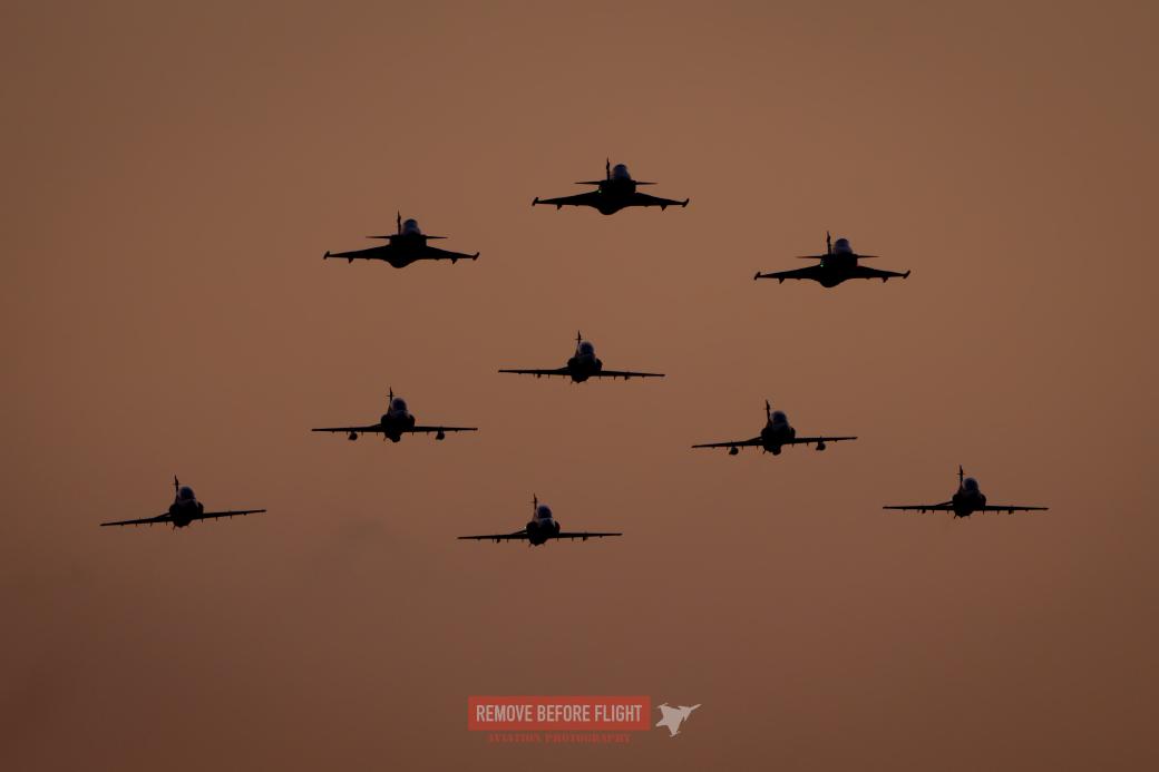 deanwingrin's tweet image. Congratulations to the SAAF squadrons who put on a spectacular display at @aadexpo AFB Waterkloof today. Both air and ground crews put in a tremendous amount of hard work, particularly for the Gripen and Hawks formo. 👏
#AAD2024 @SANDF_ZA @defenceWeb_Afr #Airshow