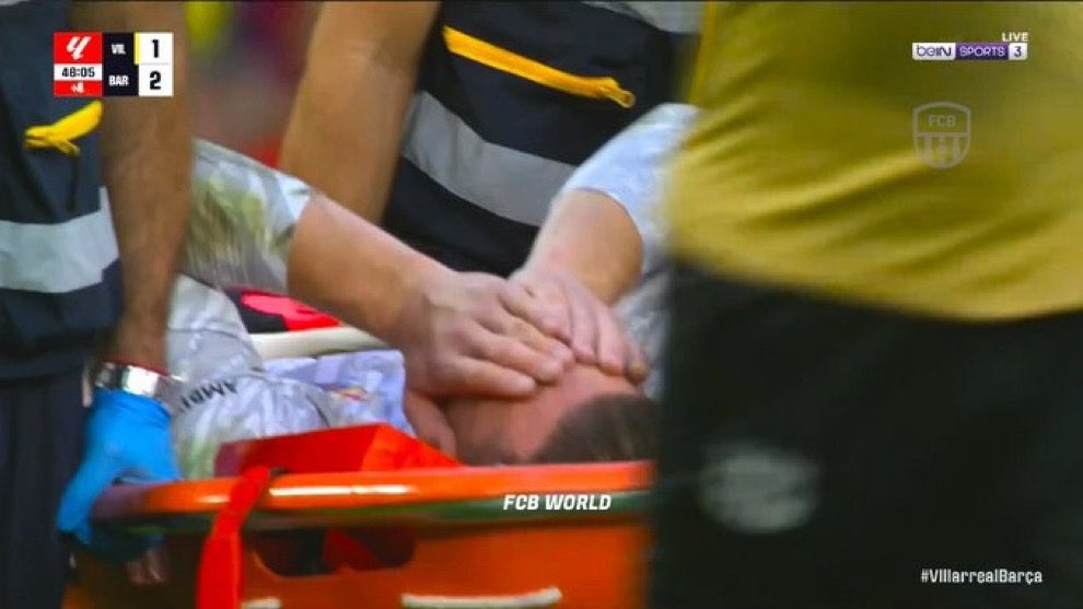 dan86ar's tweet photo. Get well soon, Ter Stegen https://t.co/M9DKrvS2W2