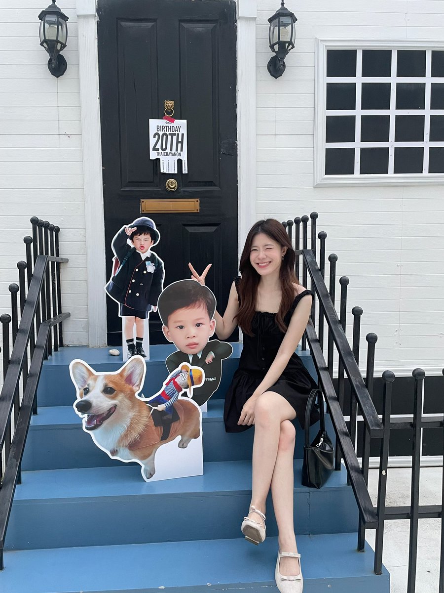 ariisr34's tweet photo. พี่สาวมาหาน้องไทยกั้บ ไทยจิ๋วจายี่สิบแล้วTT #case020fileTHAIBDproject https://t.co/f2gmT8b83k