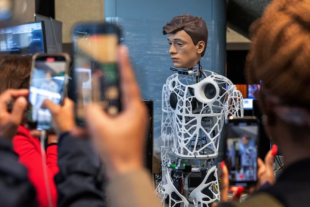 According to <a href="/Reuters/">Reuters</a>, the Biden administration will host a global AI safety summit on Nov 20-21 in San Francisco. Leaders from the EU, Japan, Australia, and more will convene to advance global cooperation on safe, secure, and trustworthy #AI development. #AIsafety #TechNews