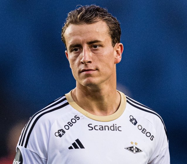 _BeFootball's tweet image. Ole Saeter, joueur norvégien 🇳🇴 :

« J'ai reçu une offre de l'équipe israélienne du Maccabi Haifa, 𝗺𝗮𝗶𝘀 𝗷𝗲 𝗹'𝗮𝗶 𝗿𝗲𝗷𝗲𝘁𝗲́𝗲.

𝗠𝗲̂𝗺𝗲 𝘀’𝗶𝗹𝘀 𝗺’𝗼𝗳𝗳𝗿𝗮𝗶𝗲𝗻𝘁 𝟱𝟬𝟬 𝗺𝗶𝗹𝗹𝗶𝗼𝗻𝘀, 𝗷𝗲 𝗻𝗲 𝗹’𝗮𝘂𝗿𝗮𝗶𝘀 𝗽𝗮𝘀 𝗮𝗰𝗰𝗲𝗽𝘁𝗲́𝗲. 

𝗝𝗲 𝗻𝗲 𝘃𝗲𝘂𝘅…