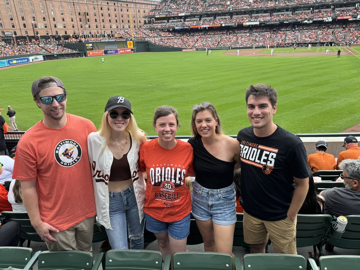 meghann_ryan's tweet photo. One last regular season home game in #Birdland ⚾️ let’s go @Orioles! https://t.co/51IJlMrUP5
