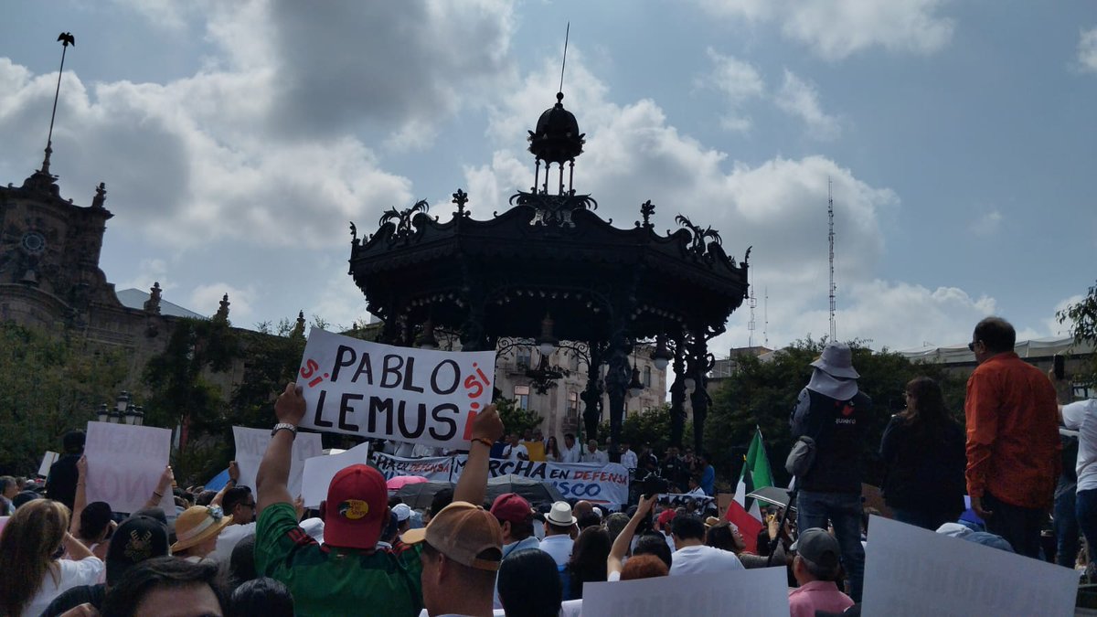 pris_spah's tweet photo. El triunfo de @PabloLemusN es contundente y debe respetarse.🧡
Jalisco ya decidió y lucharemos por defender la decisión que ya tomamos en las urnas, ¡mi voto se respeta! 

Estamos contigo GOBERNADOR. 🍊 https://t.co/6QIJ5QRDn0