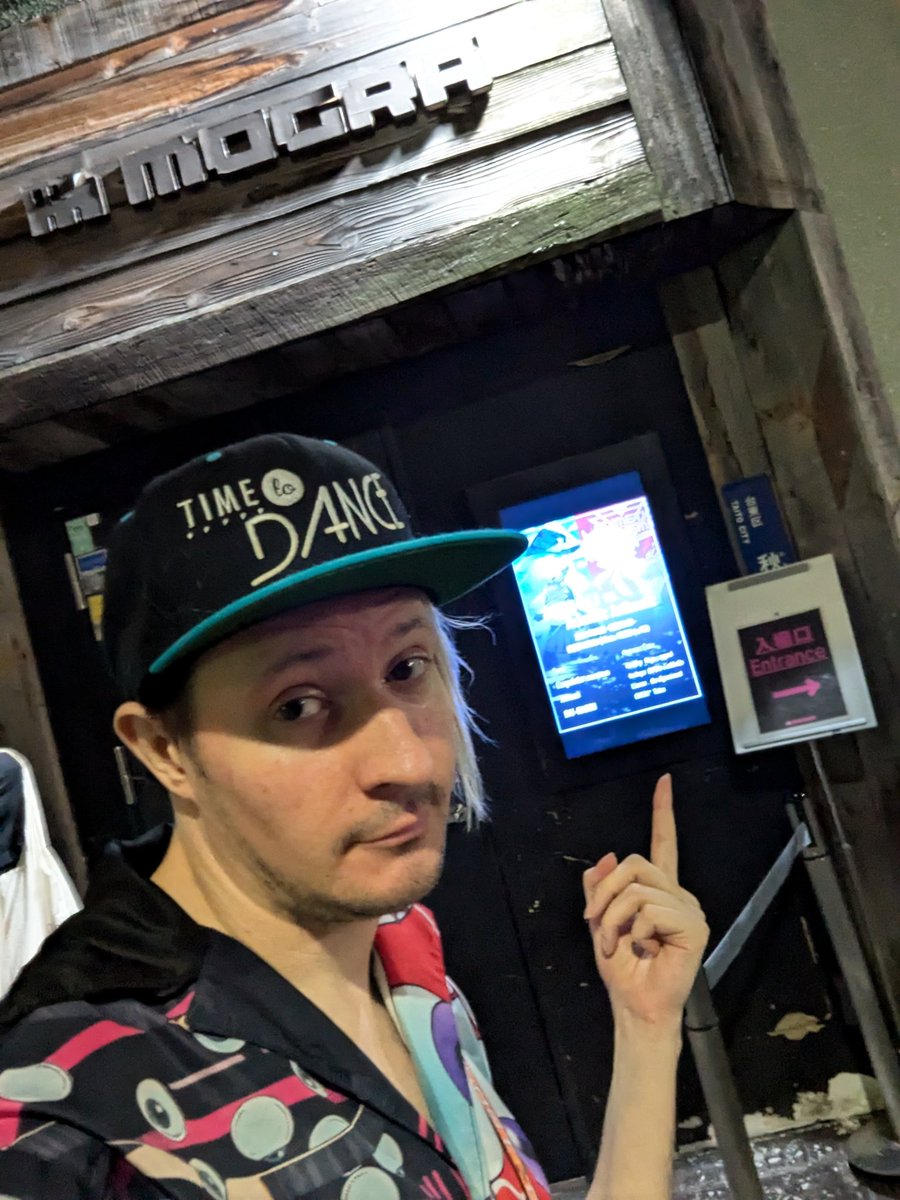 MidnightSnacks's tweet photo. Out here for my final #MOGRA event of the trip before going back to America this week..... #𝗮𝗺𝘃𝘀𝗮𝗰! #AniMagic_DJ vs #Ac_Ac 🔥
#MS18th alumni @kurara_msks and @carpainter_tt back at it at MOGRA and it's the rare Carpainter otaku set!! CPR bb!!
📹 https://t.co/2Vq23yvvq8 https://t.co/TA2QYtcm48