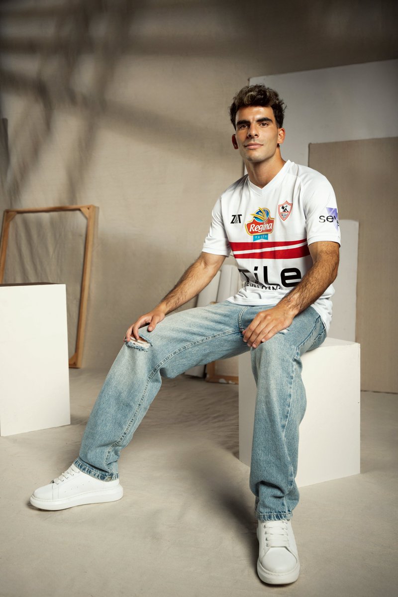 ZSCOfficial's tweet photo. 📸👑
#Zamalek #MostTitledIn20C #الزمالك_أولًا
#ZATOutfit #SuperKit #SignedByPlayers https://t.co/bXHhtNgCf2