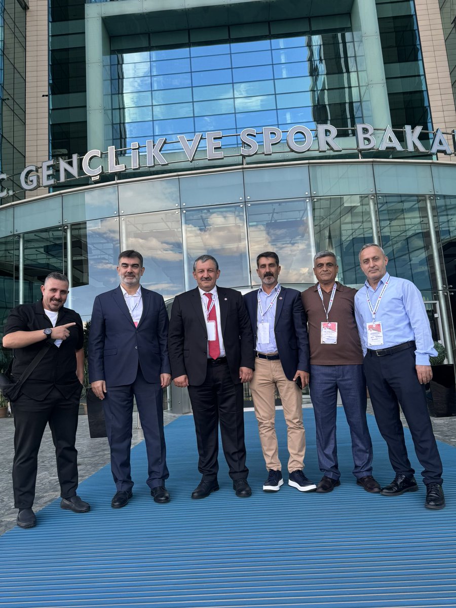 Muratkickboks1's tweet photo. Türkiye Kick Boks Federasyonu Başkanımız Sayın @salimkayici  ile Delege Seçimi Kura Çekimi Sonrası Ankara 
@TRkickboksFed https://t.co/d1edk6vM4C