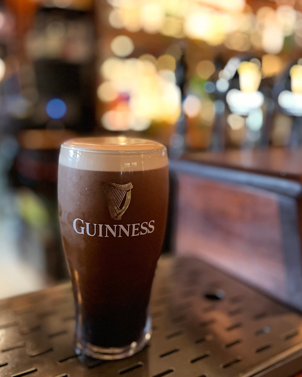 Thebathpub tweet media