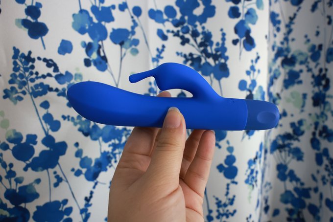 Looking for a petite rabbit vibrator? Check out my latest toy review of the BSwish Bwild Infinite Classic<a href="/tag/mvsales"class="tags"><span>#mvsales</span></a>