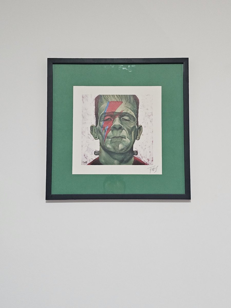 Avui ens hem firat... quin flipe de galería!!!
<a href="/JaumeTenes/">Jaume Tenes Art Gallery</a>