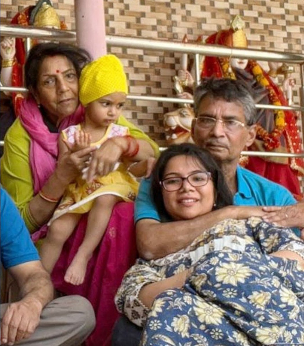 स्पर्श tweet media