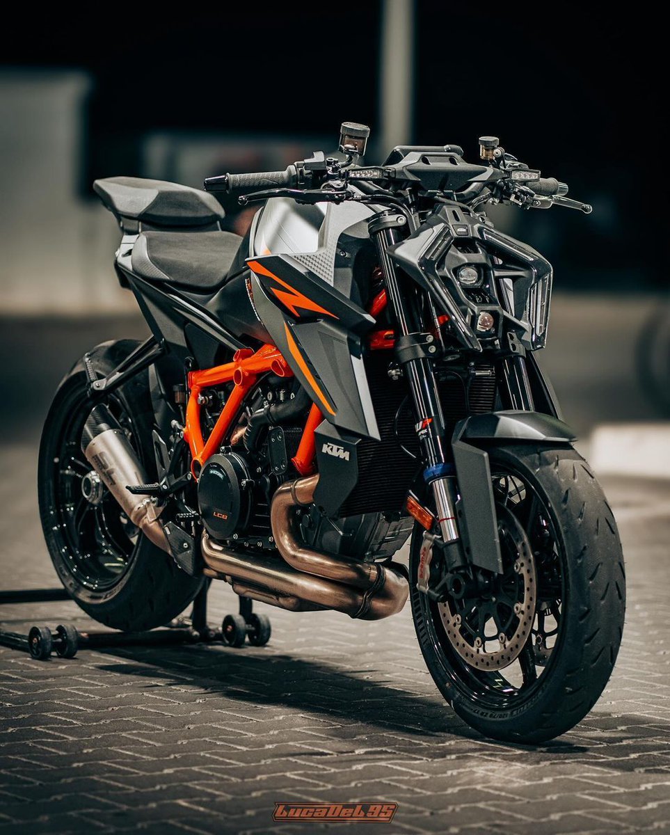 MoreMotorcycles's tweet photo. KTM Super Duke 1390 EVO https://t.co/r4PcdEW9qS