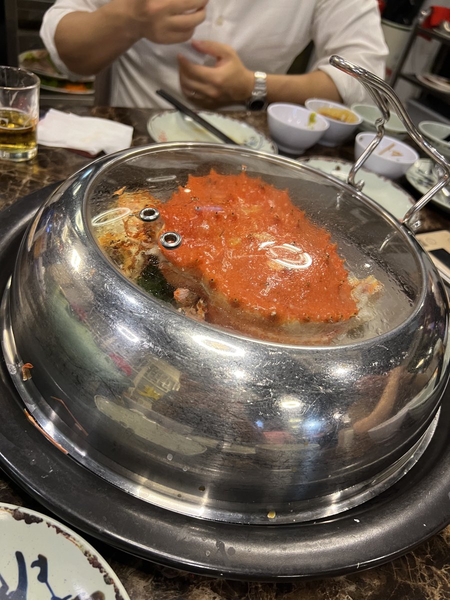gourmetsauna's tweet photo. 海外グルメ＠クアラルンプール

『Steam Era Seafood』

日本人好み海鮮スチームボート

評価：3.8/5
価格：¥5,000/人
特徴：
• 鍋具材は水槽から選択可
• 蟹海老は高額で要確認
• 全エキスは鍋下オジヤ汁に
• オープン席のみ幹部接待不向き

2024.08

#クアラルンプール
#Steamera
#ぐるさうメモ https://t.co/xCvRiUVhtN