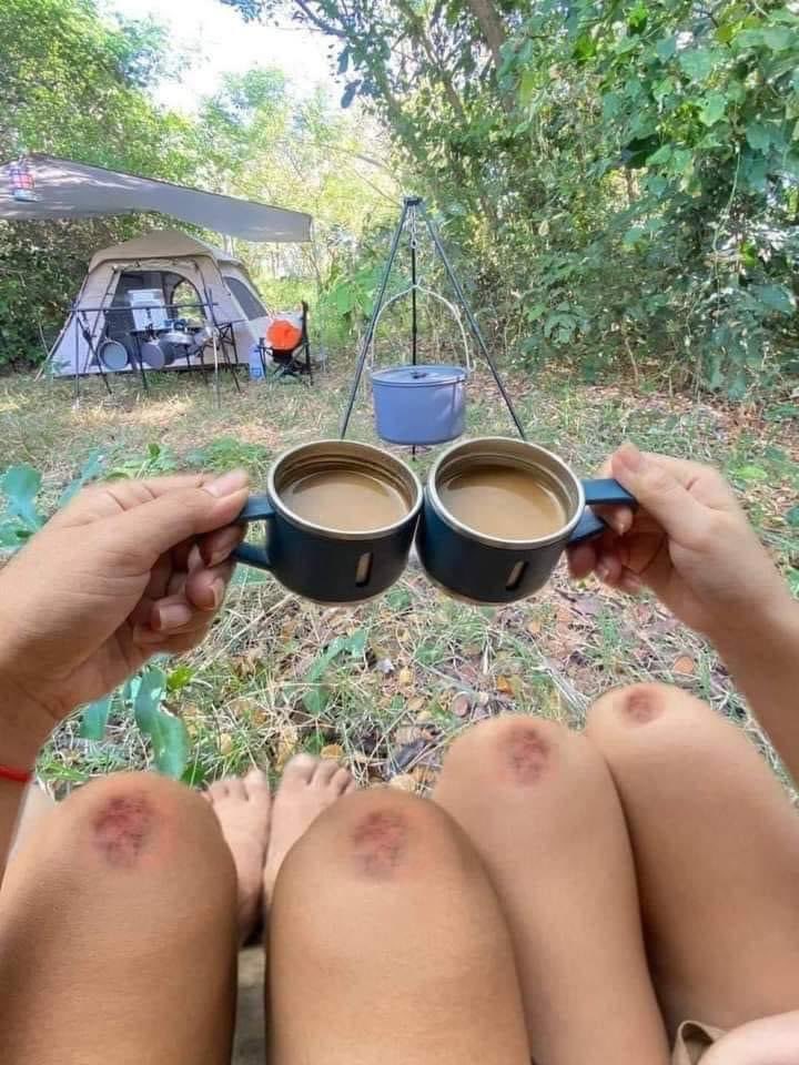 Өвдөг нь яасын болоо😜🤣