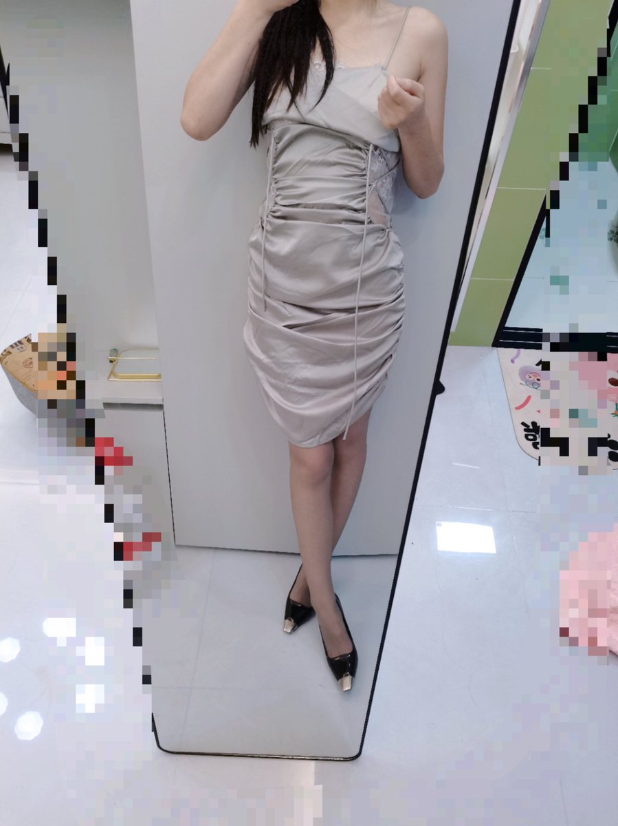 福利姬小妖精（纯玩）分享的黄推图片4 - 网红私拍内容